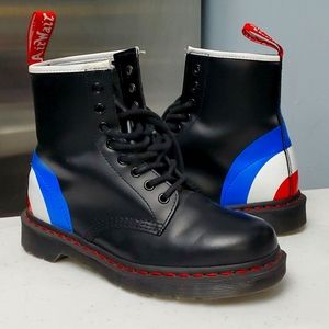 UNISEX DR MARTENS BOOT